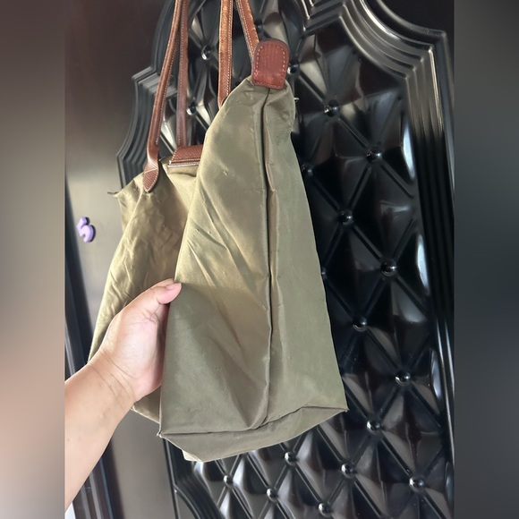 Longchamp le philage foldable tote bag. Used. Size large - Picture 4 of 10